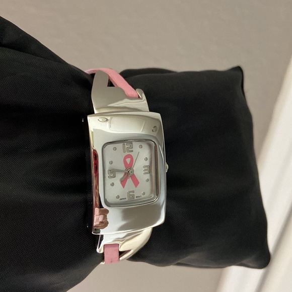 LJ Pink Ribbon Breast Cancer Awareness Watch - Picture 9 of 10